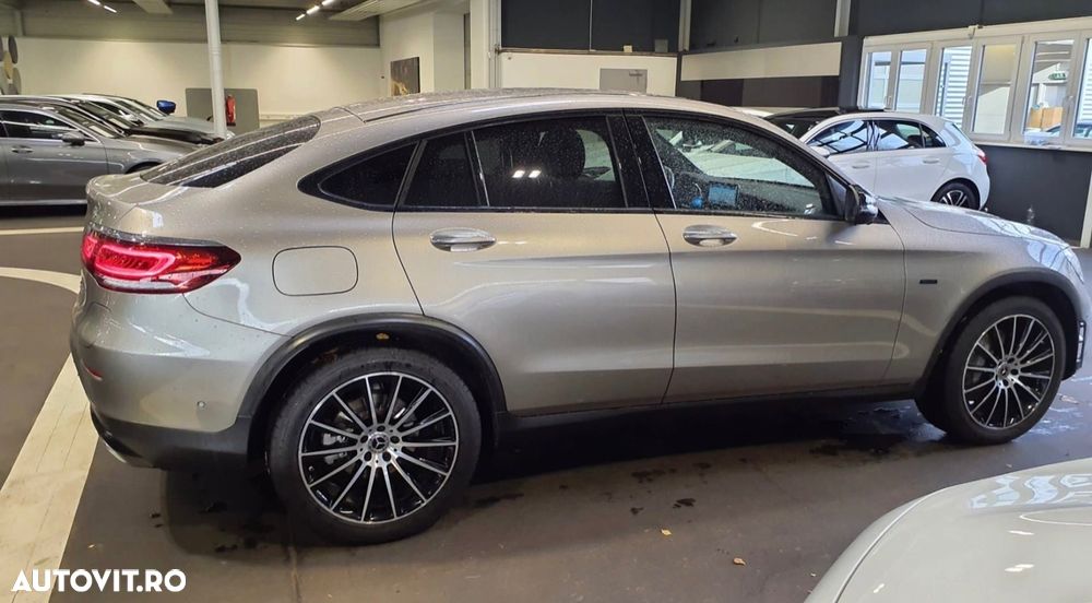 Mercedes-Benz GLC Coupe 300 de 4MATIC - 10