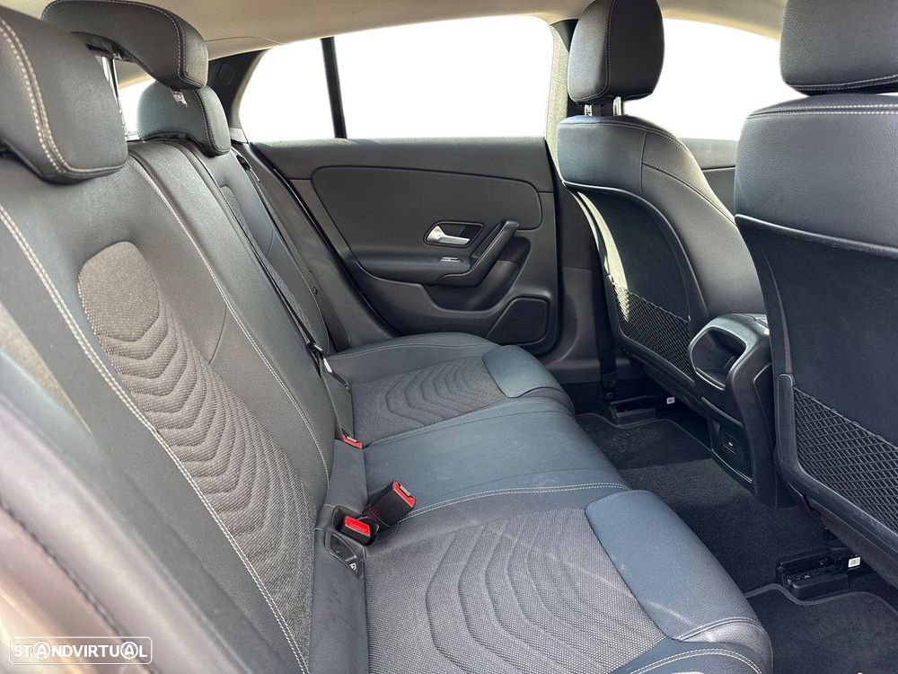 Mercedes-Benz CLA 180 d Shooting Brake Style Plus Aut. - 15