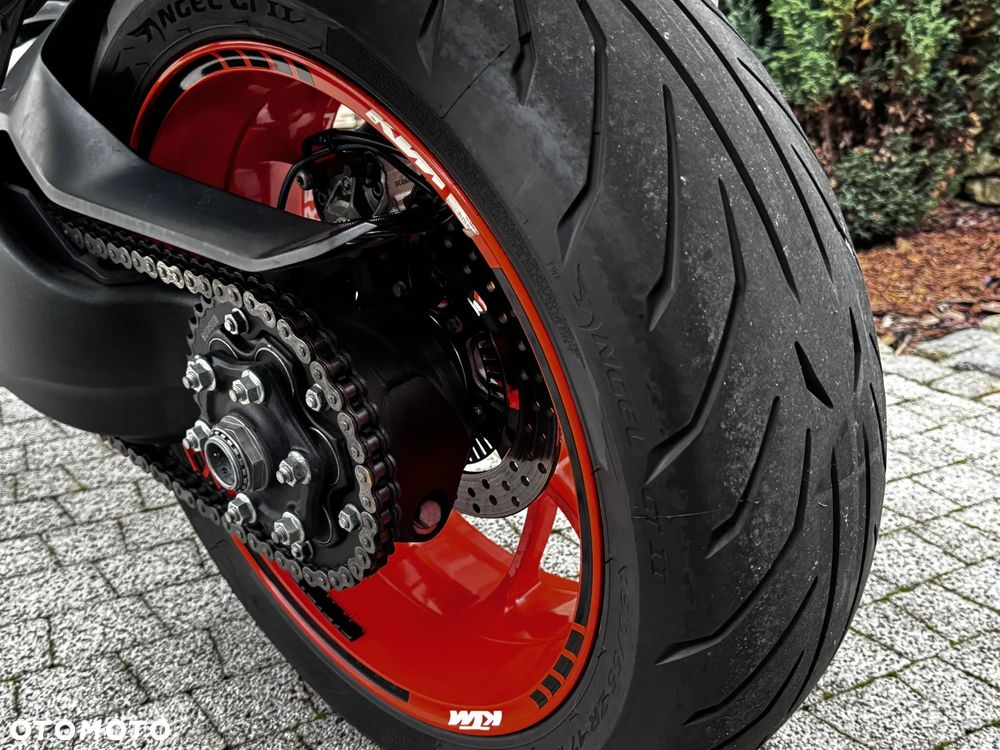 KTM Super Duke - 21