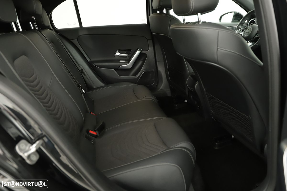 Mercedes-Benz A 250 e - 22