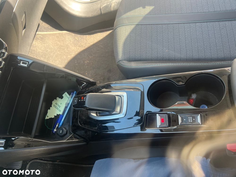Peugeot 208 Elektromotor 136 E-Style - 9