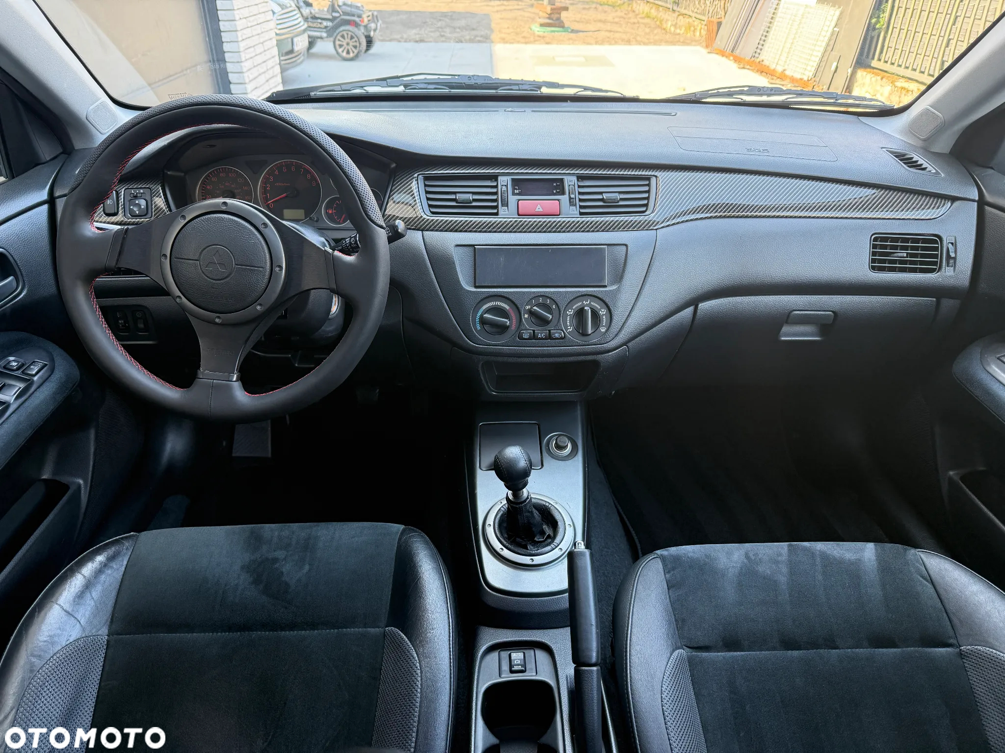 Mitsubishi Lancer Evolution - 13