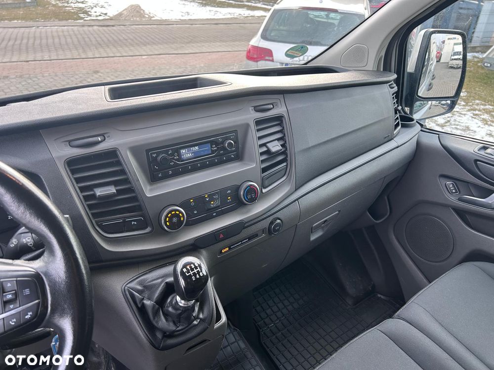 Ford Transit Custom - 14