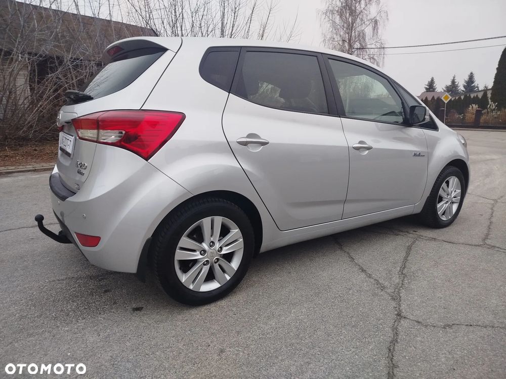 Hyundai ix20 1.4 blue YES Plus - 10