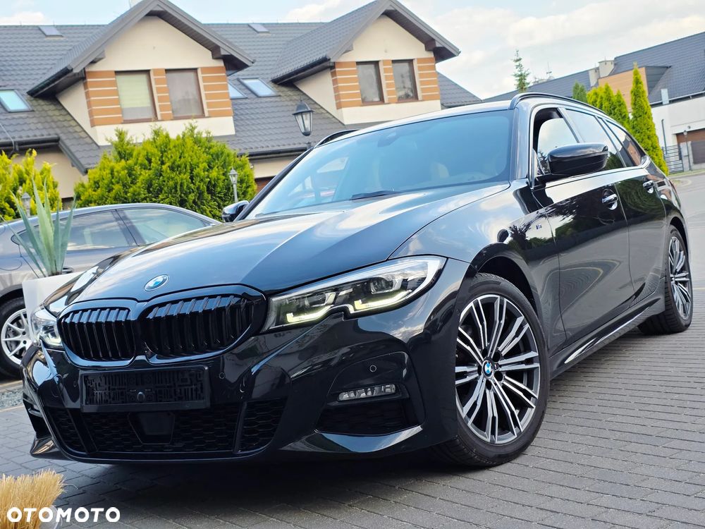 BMW Seria 3 320d Edition M Sport Shadow - 23