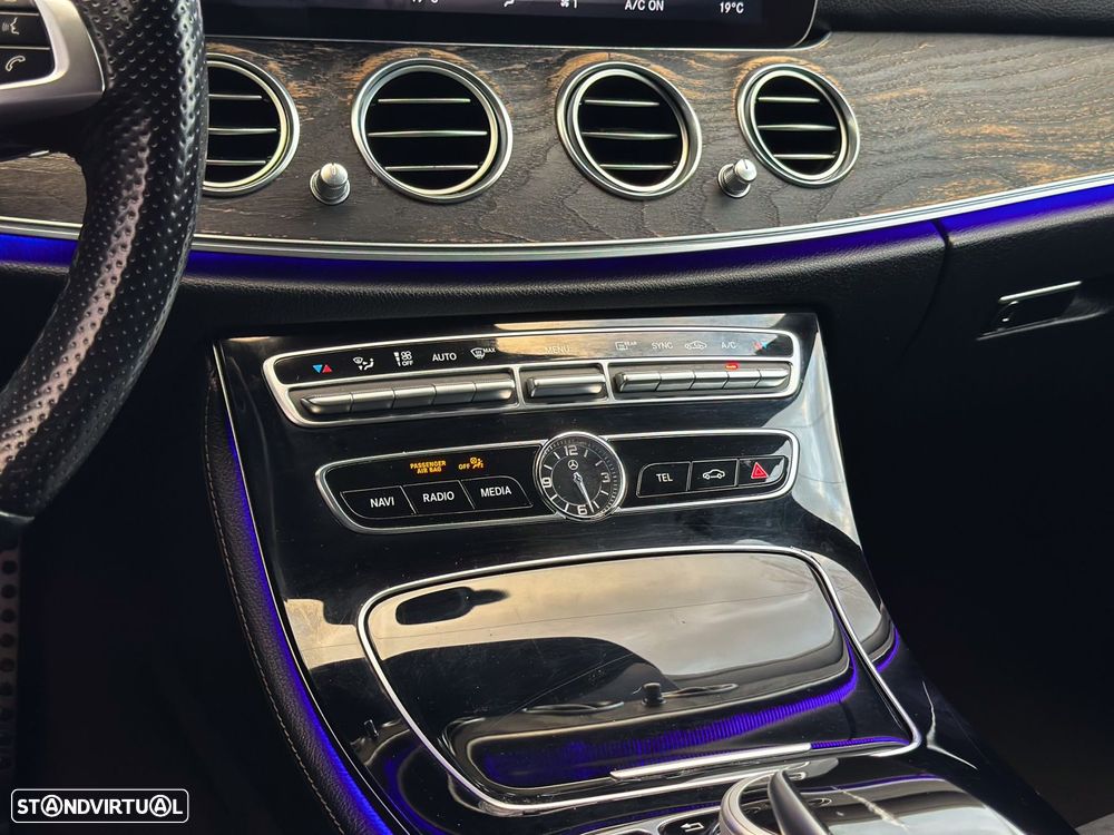 Mercedes-Benz E 220 d AMG Line - 23