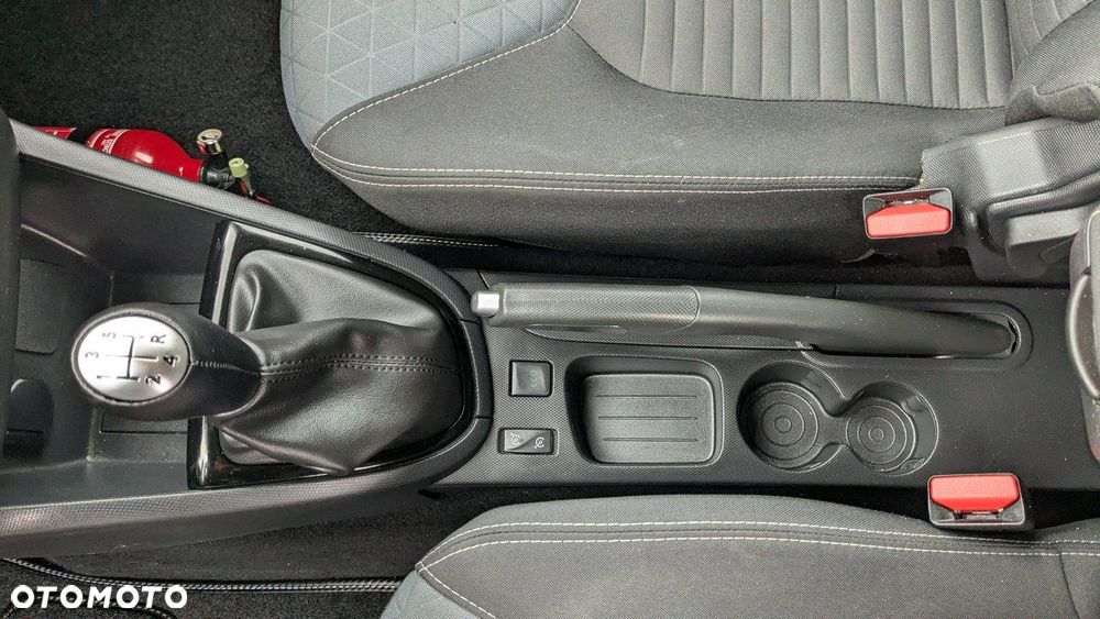 Renault Clio - 33