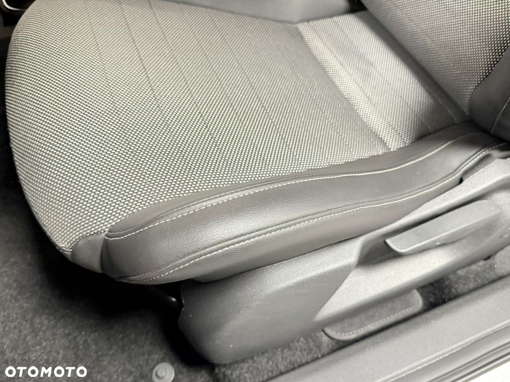 Opel Corsa 1.6 Turbo OPC - 34