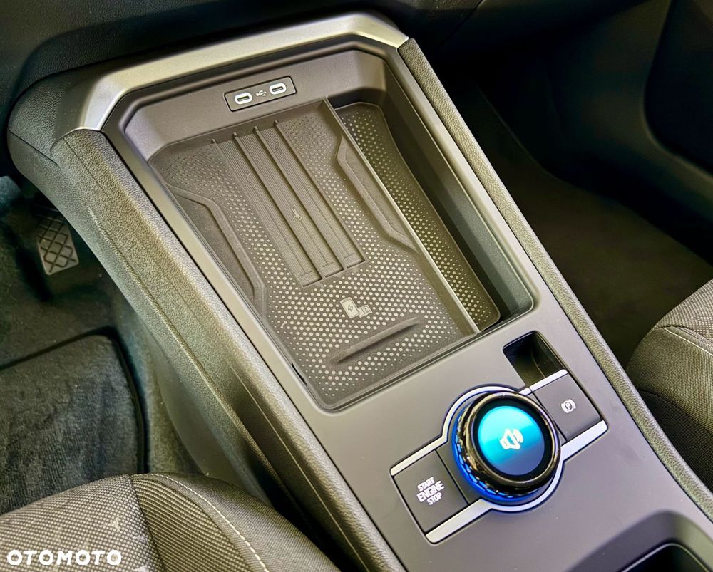 Volkswagen T-Roc - 19