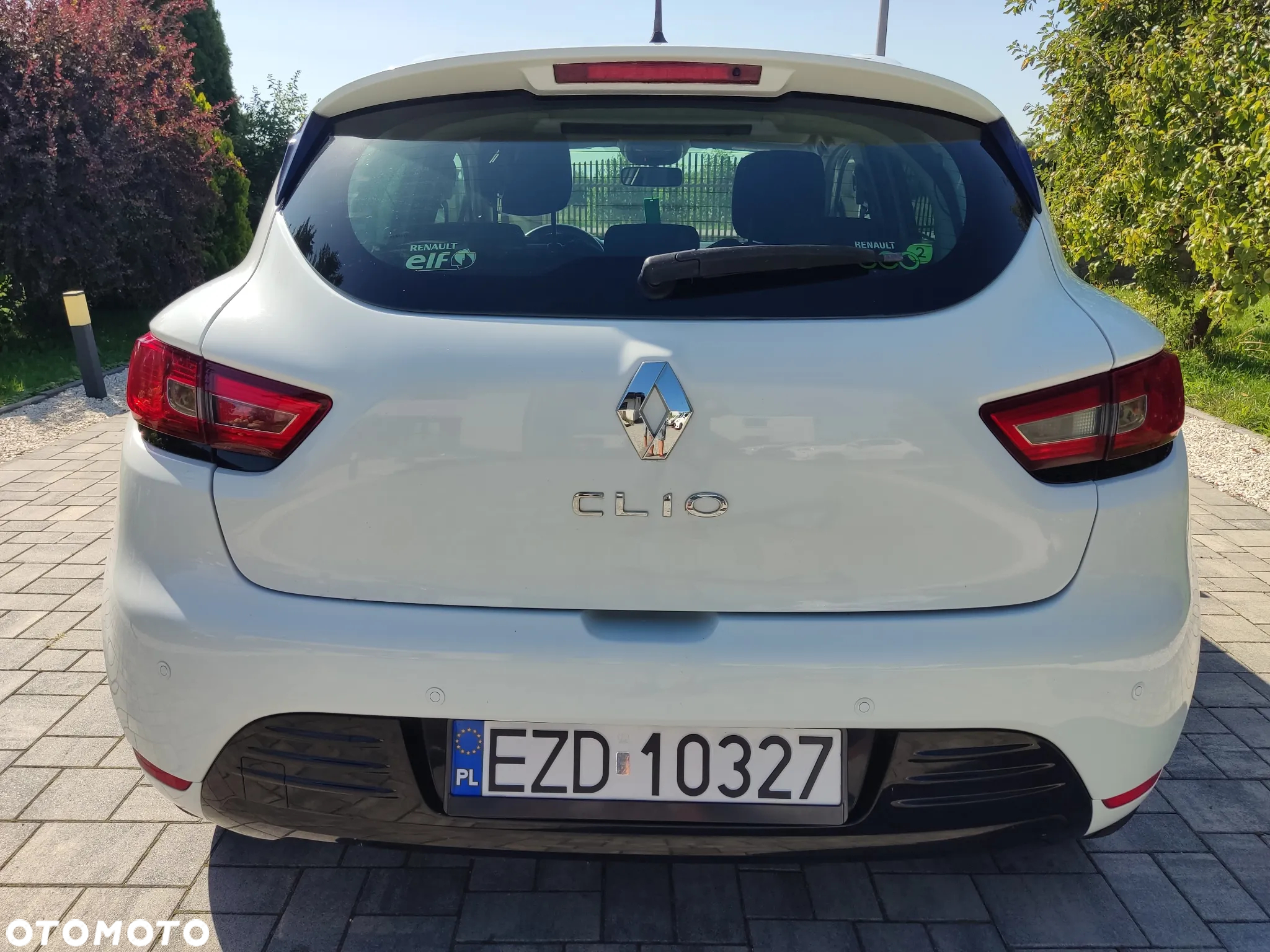 Renault Clio 1.2 16V Limited EU6 - 11