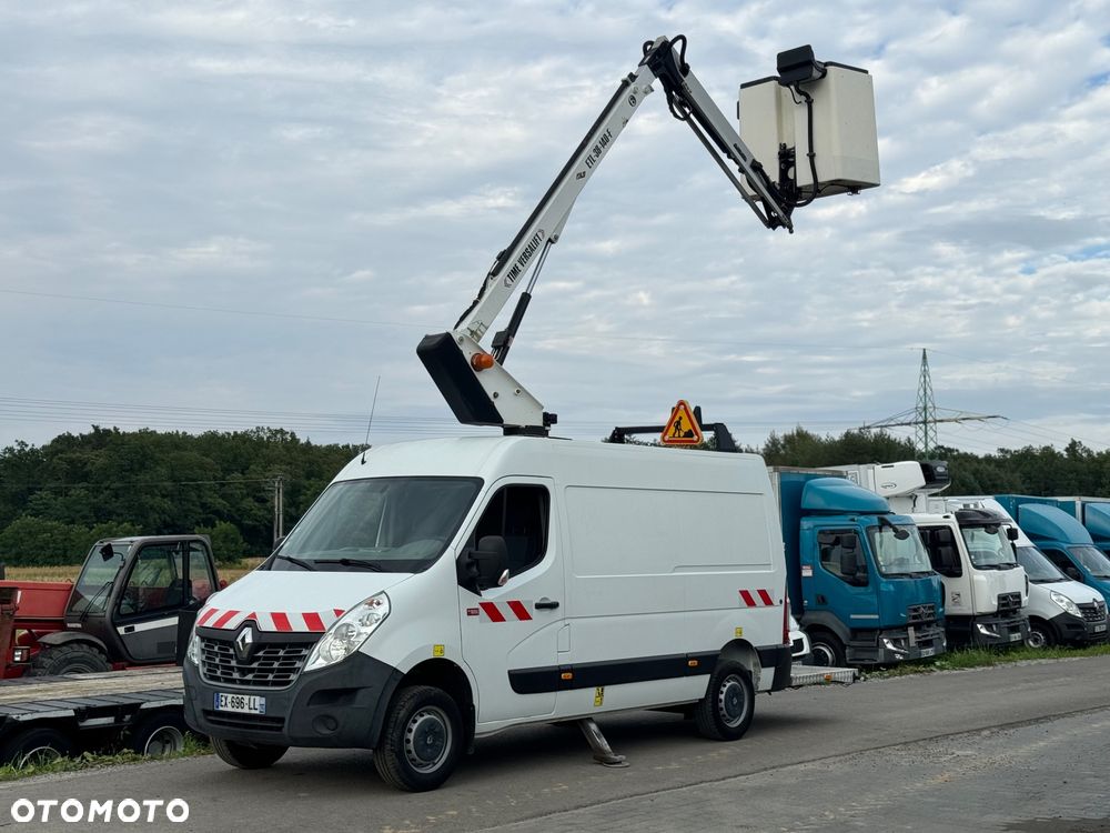 Renault Master 2.3 // Zwyżka 14 m // Podnośnik koszowy // Podpory // Łapy