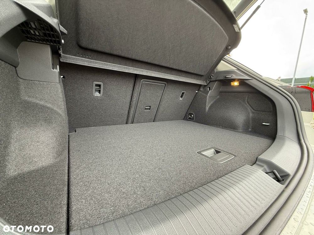 Volkswagen T-Roc 1.5 TSI Life DSG - 34