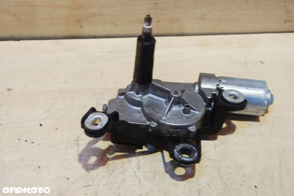 SILNICZEK KLAPY TYŁ 6Q6955711A POLO IV 9N 6Q6955711 6Q6955711C 6Q6955711B - 6