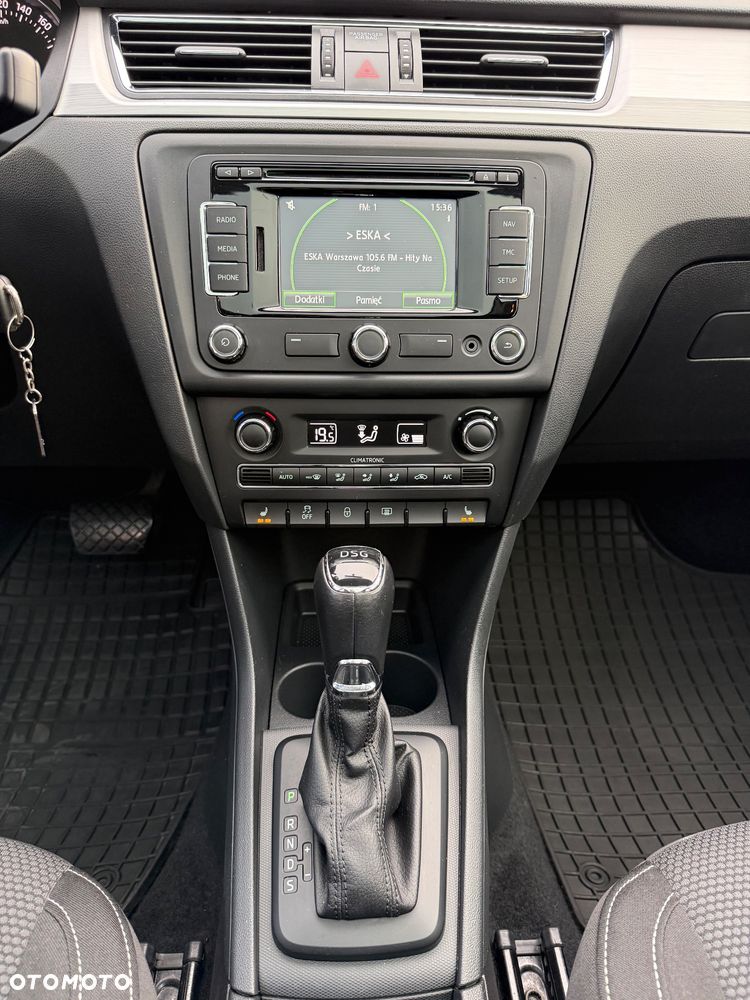 Skoda RAPID 1.4 TSI Ambition Max DSG - 29