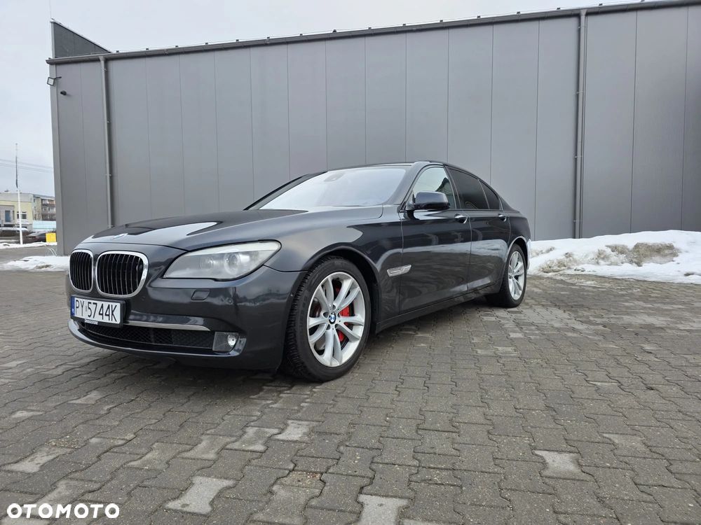 BMW Seria 7 750i xDrive - 6