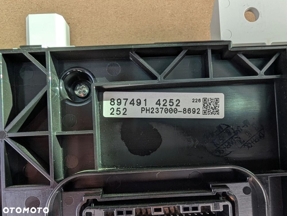 PANEL KLIMY KLIMATYZACJI ISUZU D MAX III 2020 8974914252 - 4