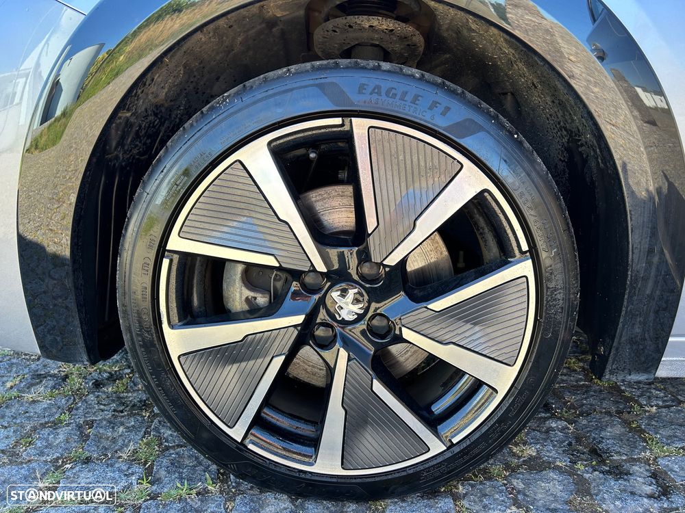 Peugeot e-208 50 kWh GT - 25