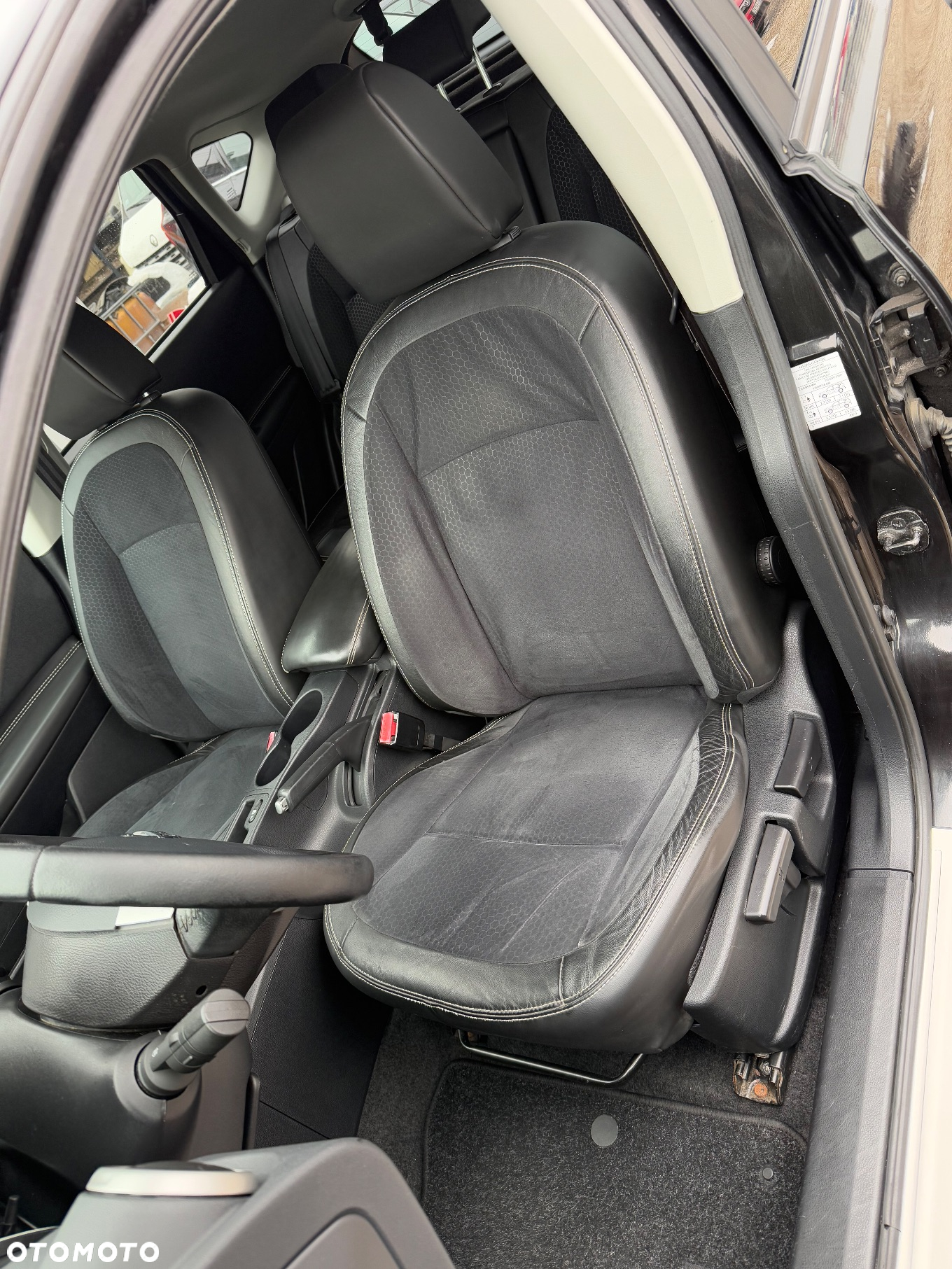 Nissan Qashqai 2.0 360 - 29