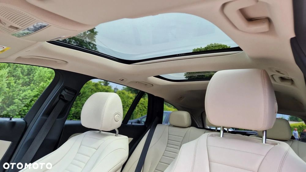 Mercedes-Benz Klasa E 300 de Avantgarde - 26
