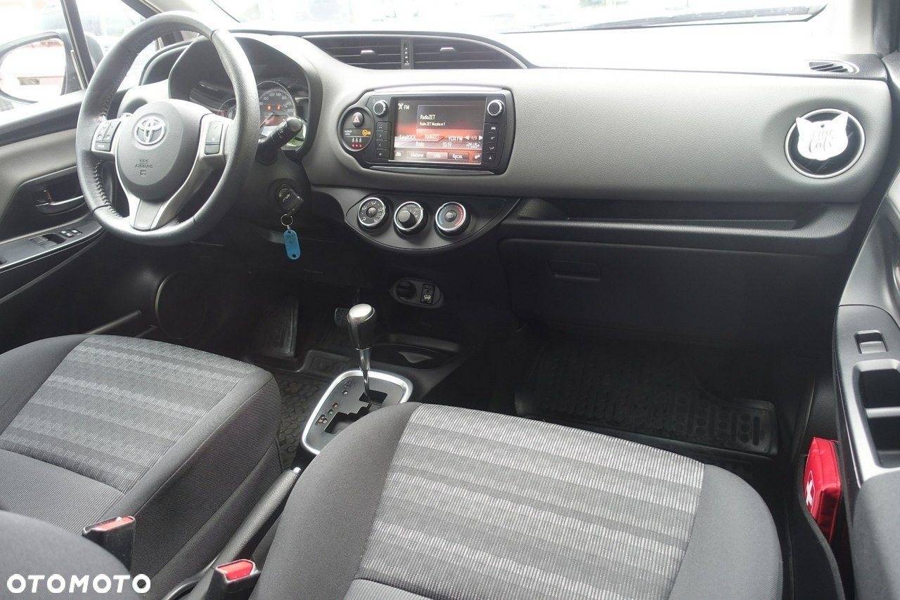 Toyota Yaris - 14