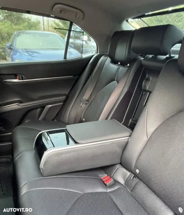 Toyota Camry 2.5 Business - 3