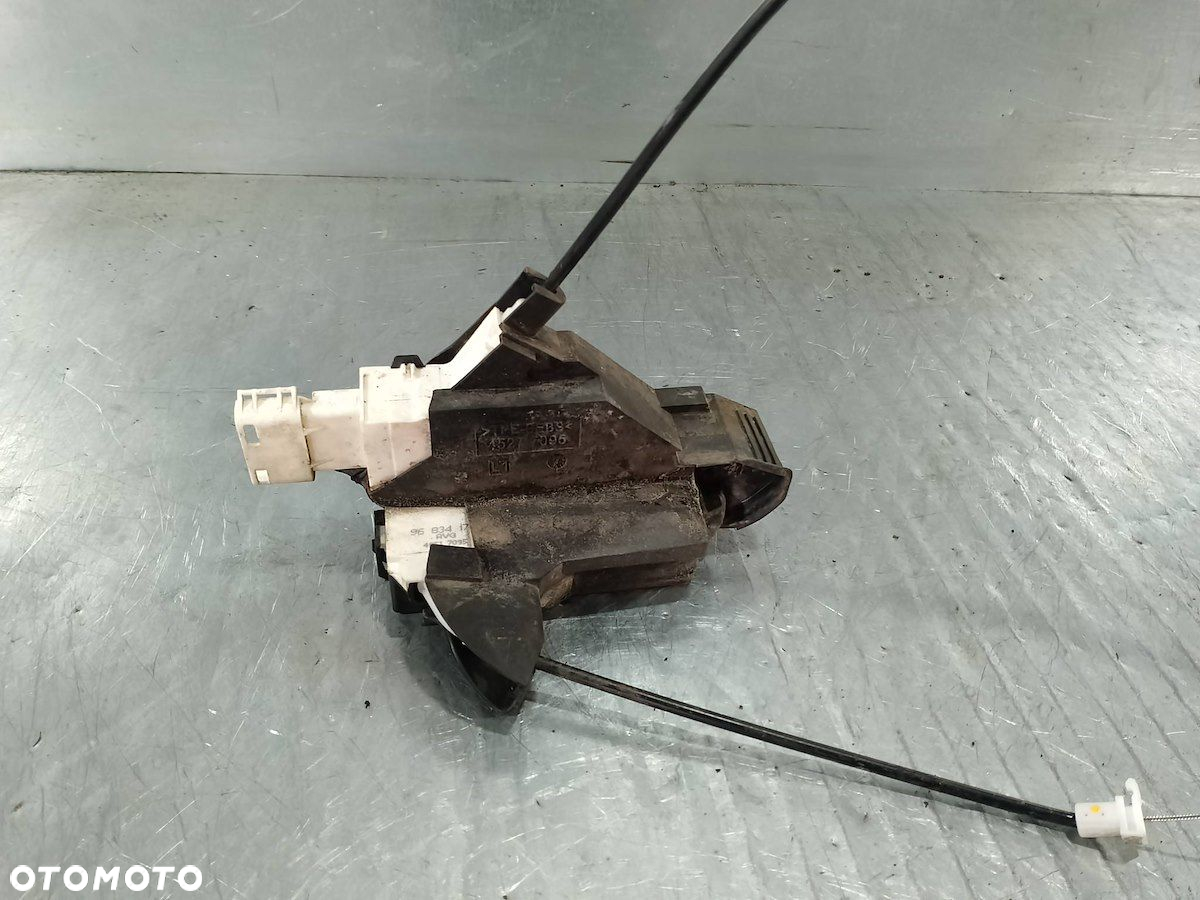 ZAMEK DRZWI LEWY PRZÓD PEUGEOT 407 SW 9683417880 - 2