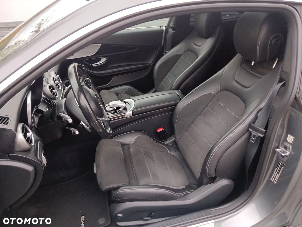 Mercedes-Benz Klasa C 250 Coupe 9G-TRONIC AMG Line - 14
