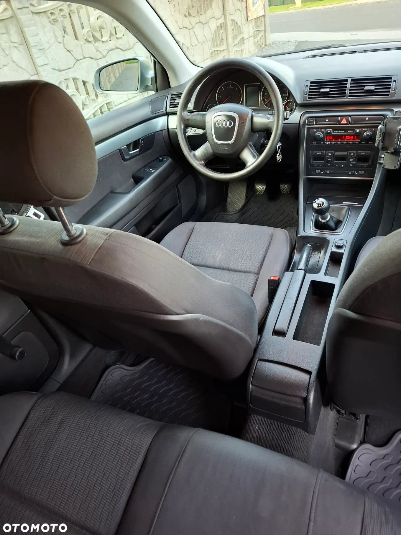 Audi A4 Avant 2.0 TDI - 11