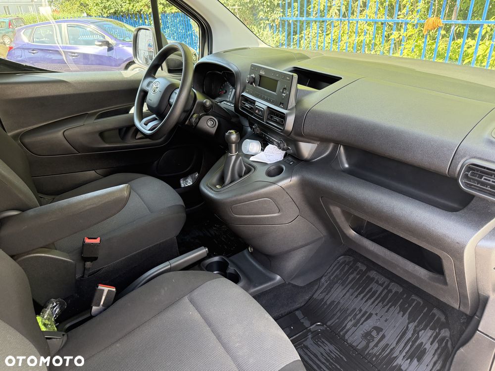 Toyota Proace City - 9