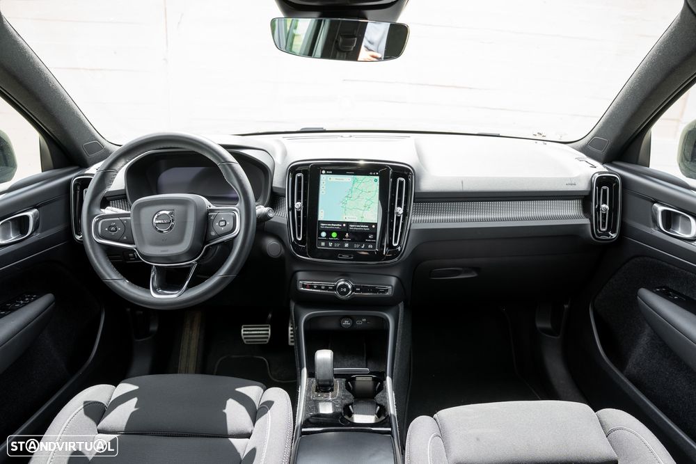 Volvo XC 40 Recharge 69 kWh Single Motor Plus - 36