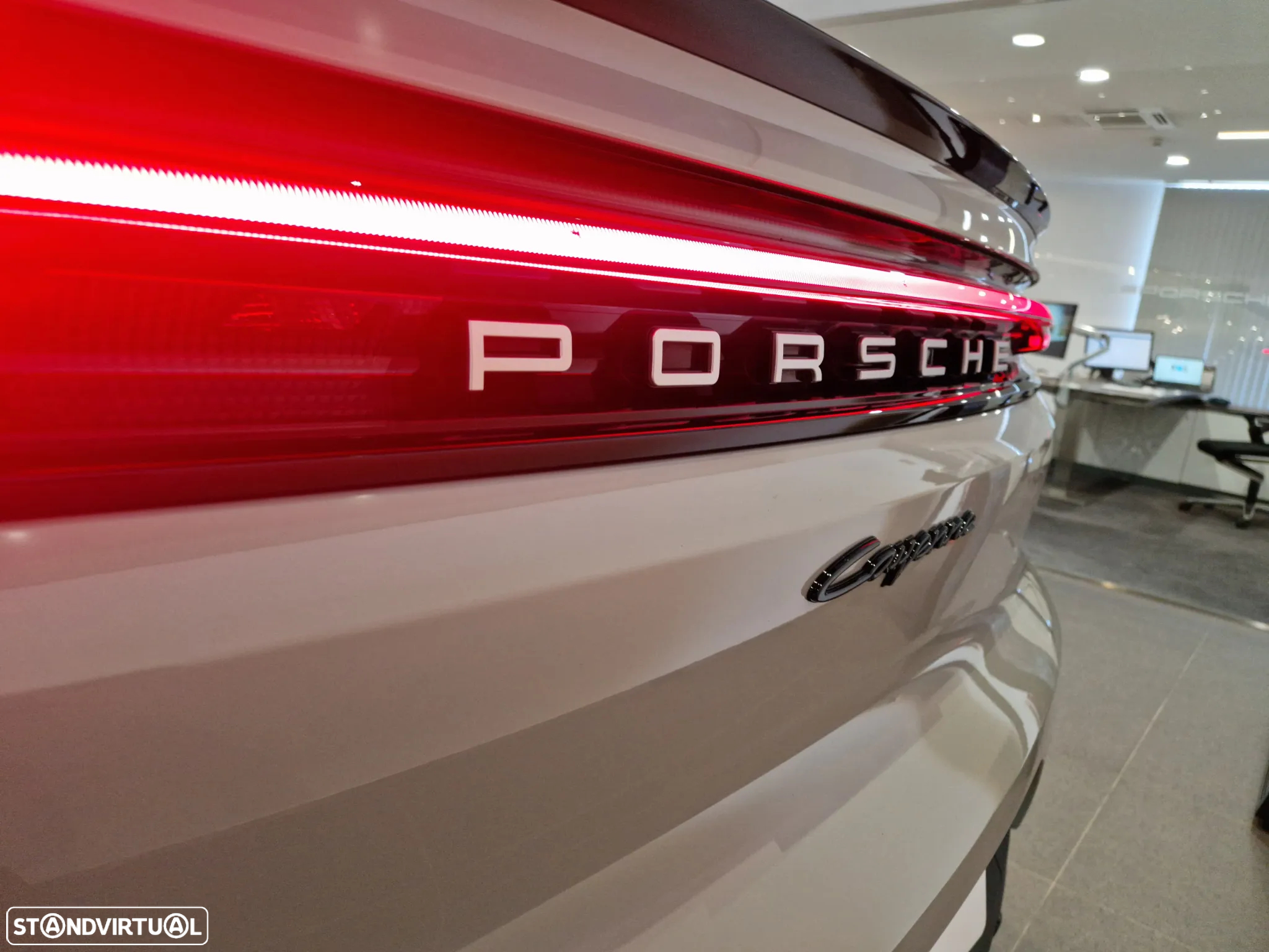 Porsche Cayenne Coupé E-Hybrid - 4