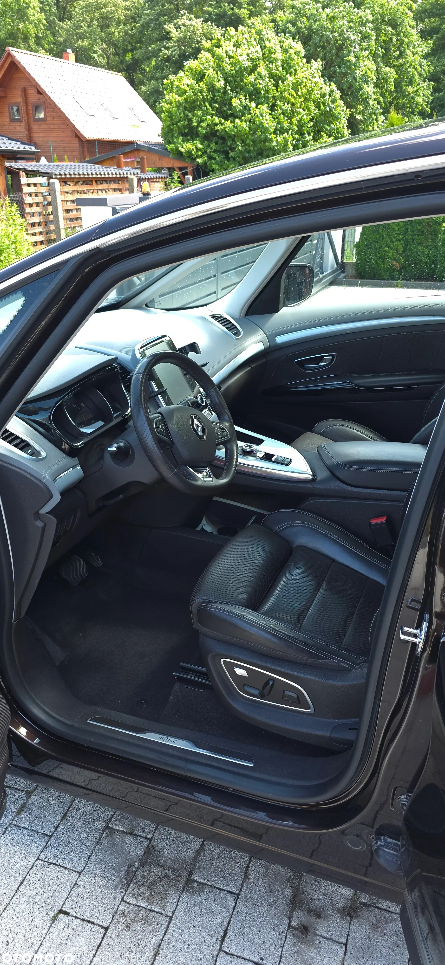 Renault Espace 1.6 dCi Energy Initiale Paris EDC 7os - 16