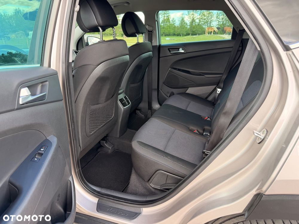 Hyundai Tucson blue 1.7 CRDi 2WD Passion - 24