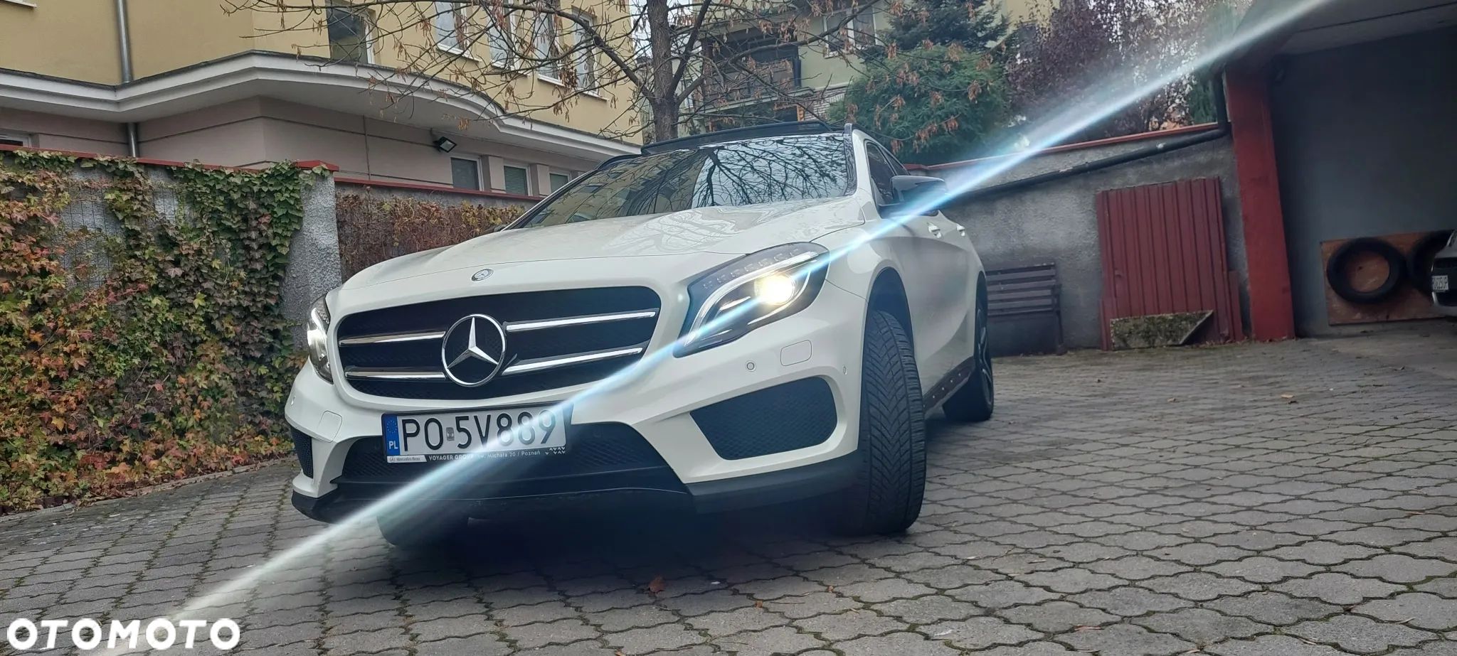 Mercedes-Benz GLA - 1