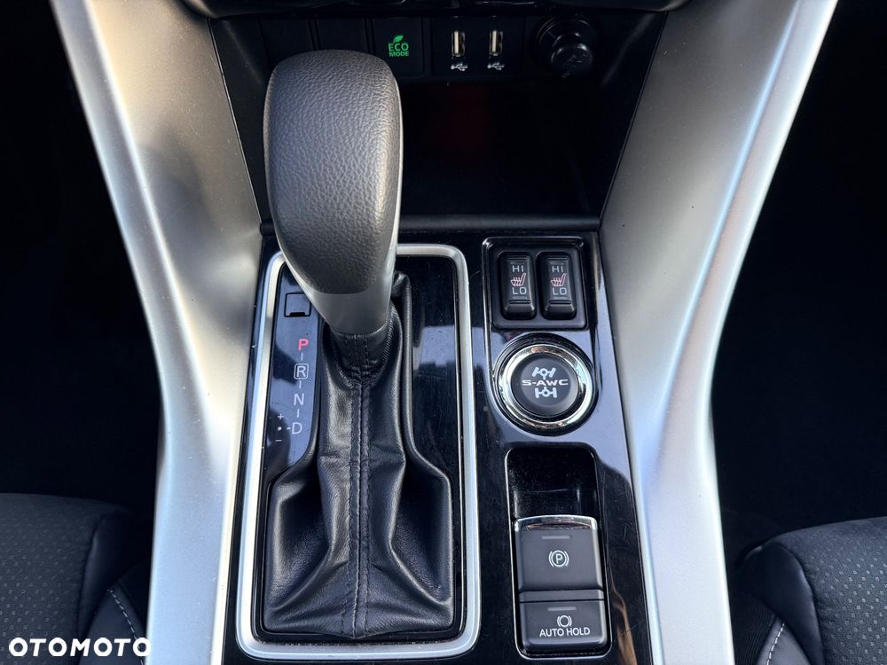 Mitsubishi Eclipse Cross - 26