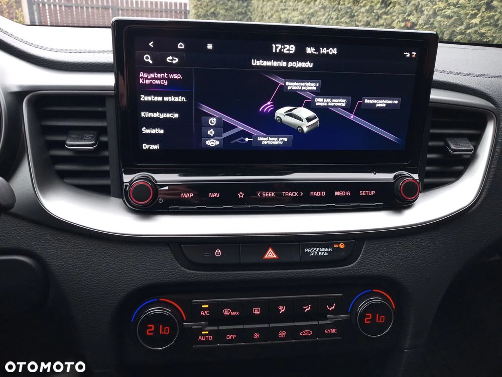 Kia Ceed 1.5 T-GDI M - 20