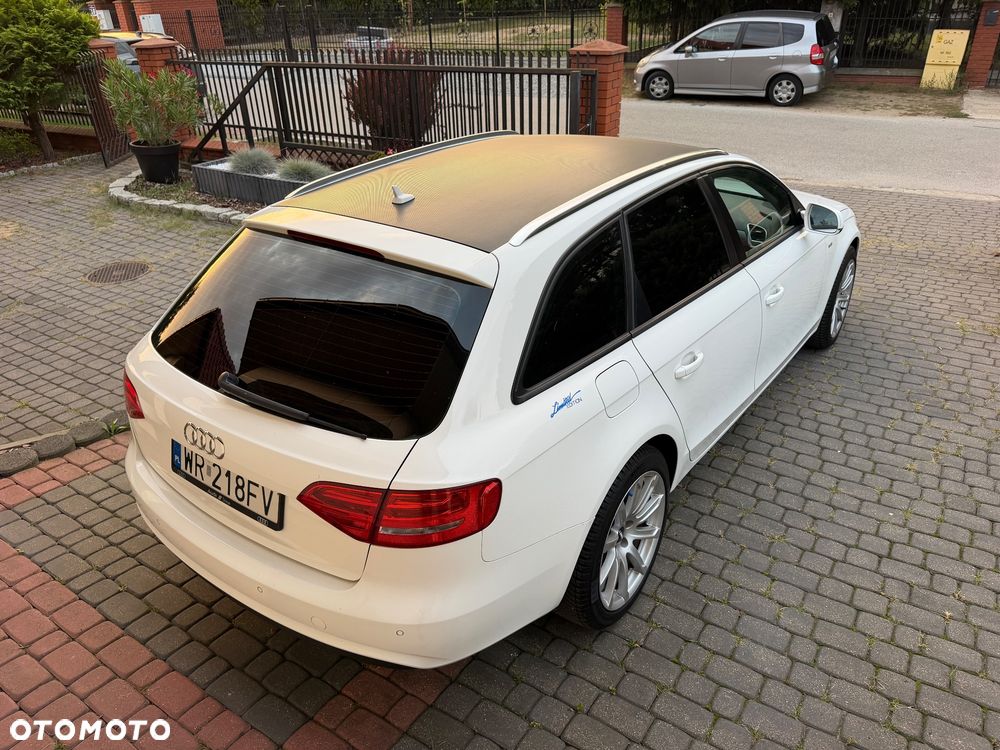 Audi A4 Avant - 11
