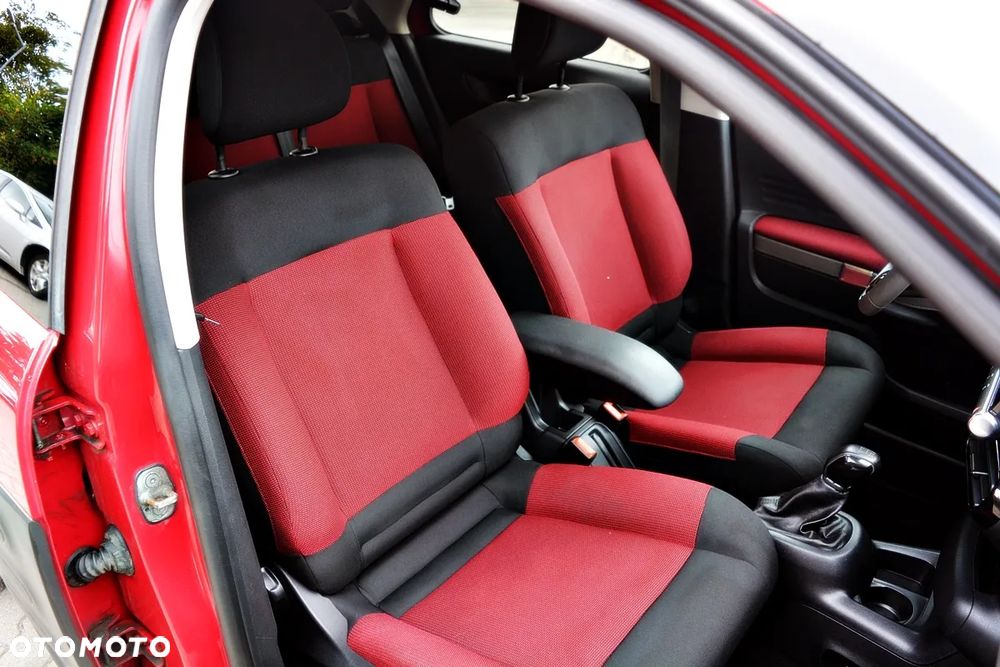 Citroën C4 Cactus VTi 82 Shine Edition - 17