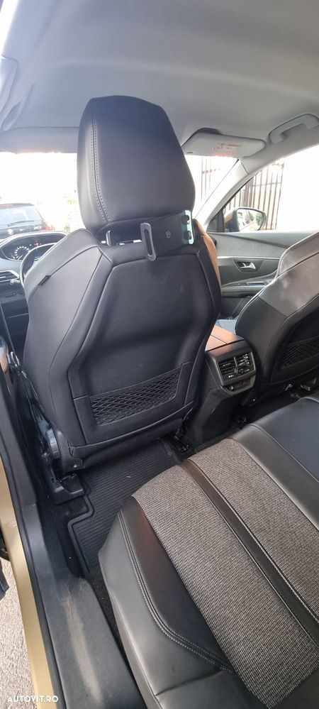 Peugeot 3008 1.6 BlueHDI S&S EAT6 Allure - 18