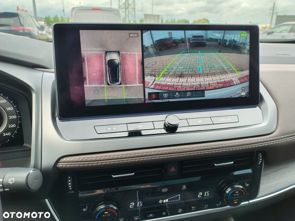 Nissan Qashqai - 10