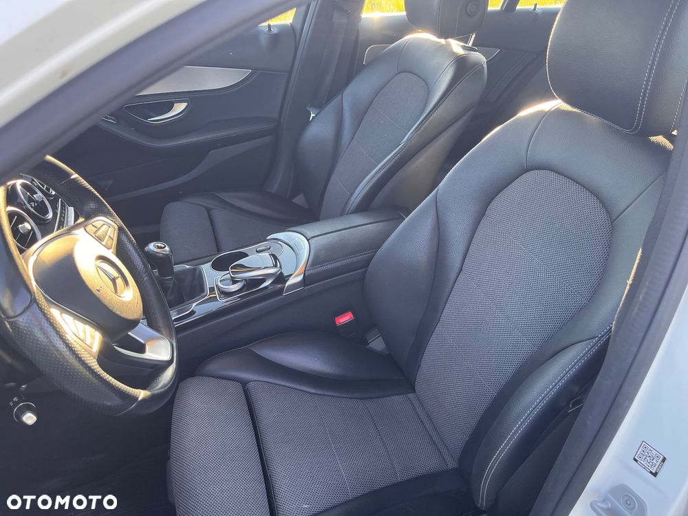 Mercedes-Benz Klasa C ver-180-bluetec-d-exclusive - 16