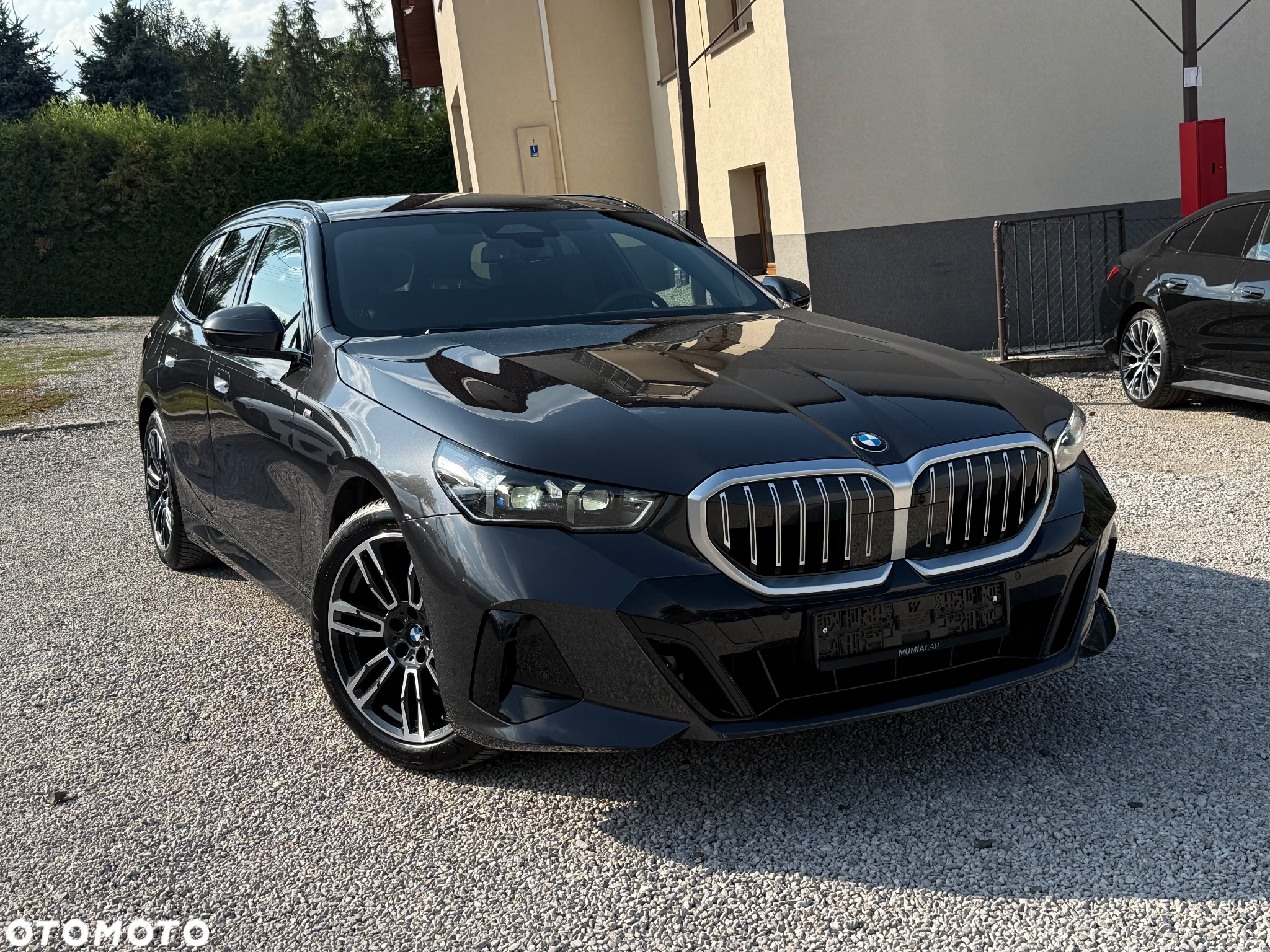 BMW Seria 5 520d xDrive Touring - 5