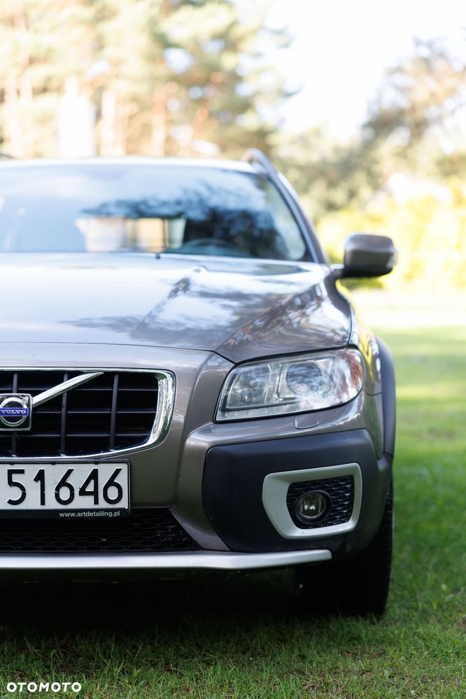 Volvo XC 70 2.4D AWD Momentum - 2