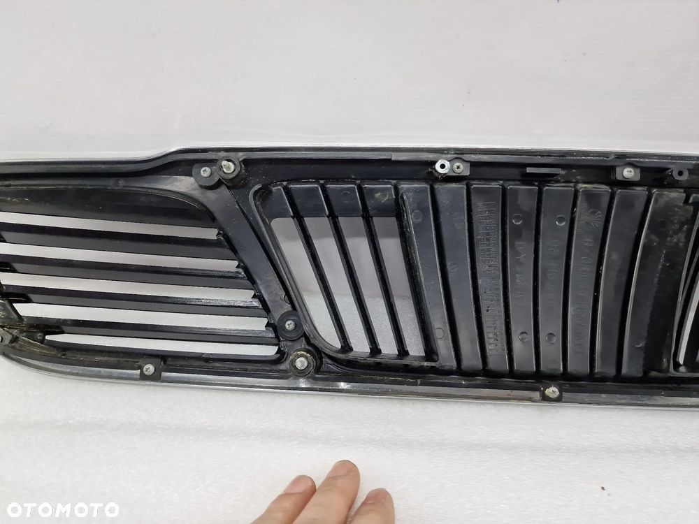 DAEWOO LANOS 96- ATRAPA / GRILL PRZEDNI PRZÓD , NR 96215294 , NR AUKCJI GL337 - 8