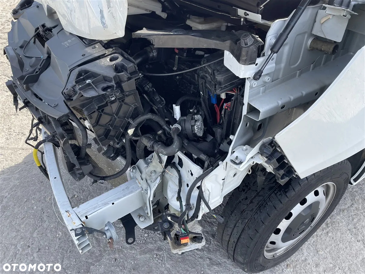 Renault TRAFIC - 14