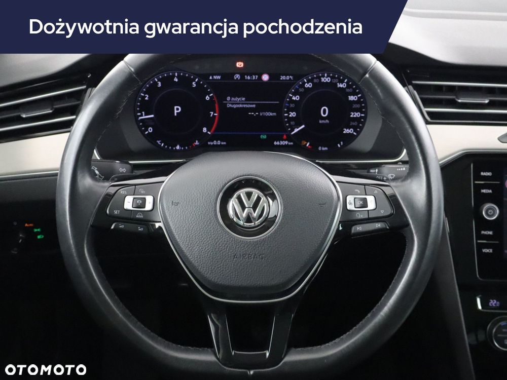 Volkswagen Passat Variant - 17
