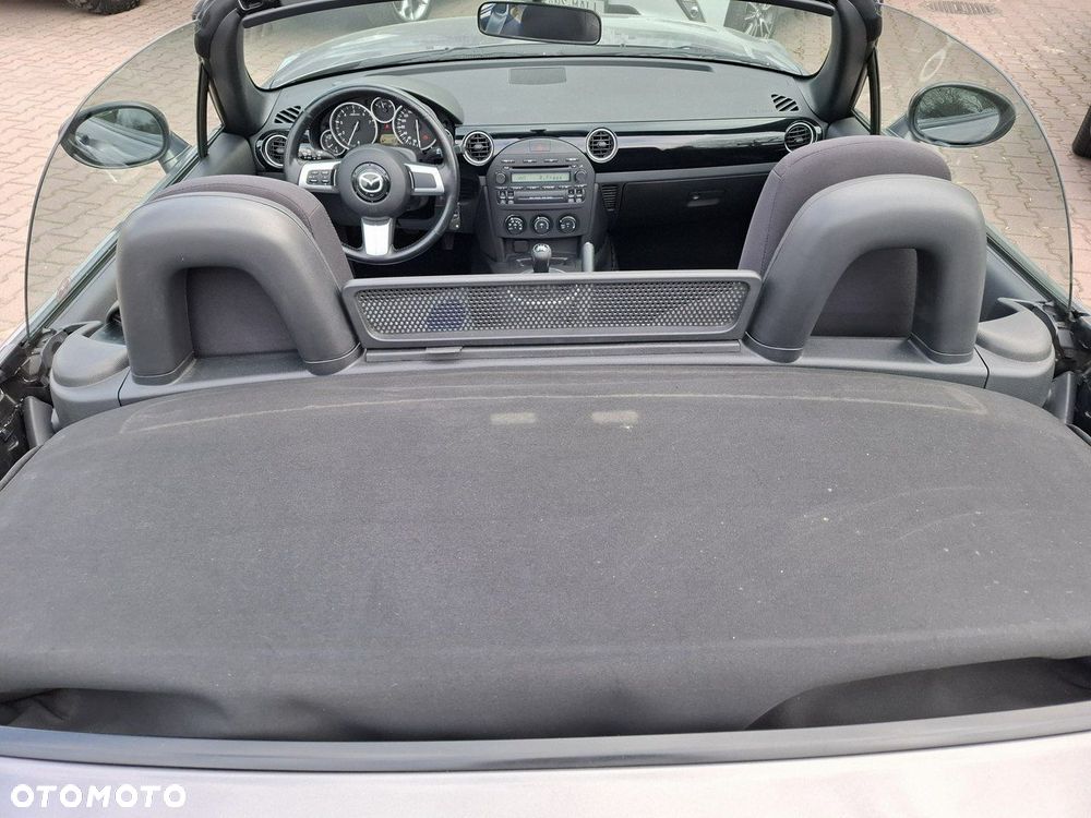 Mazda MX-5 1.8 Emotion - 29
