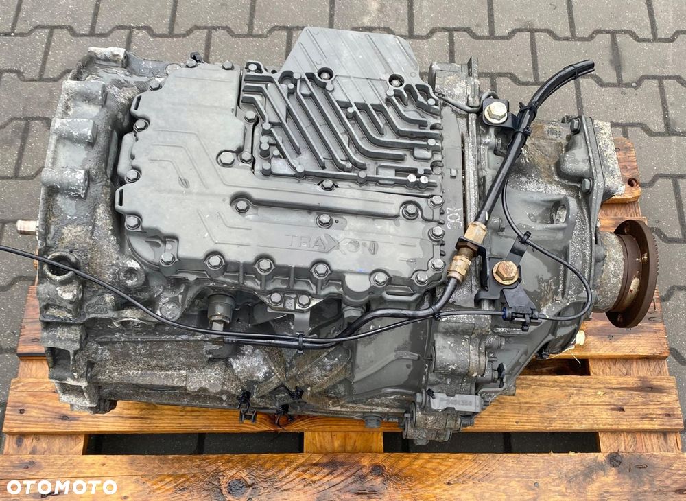 SKRZYNIA BIEGÓW ZF TRAXON DAF XF 106 12TX2210TD 1372001036 - 4