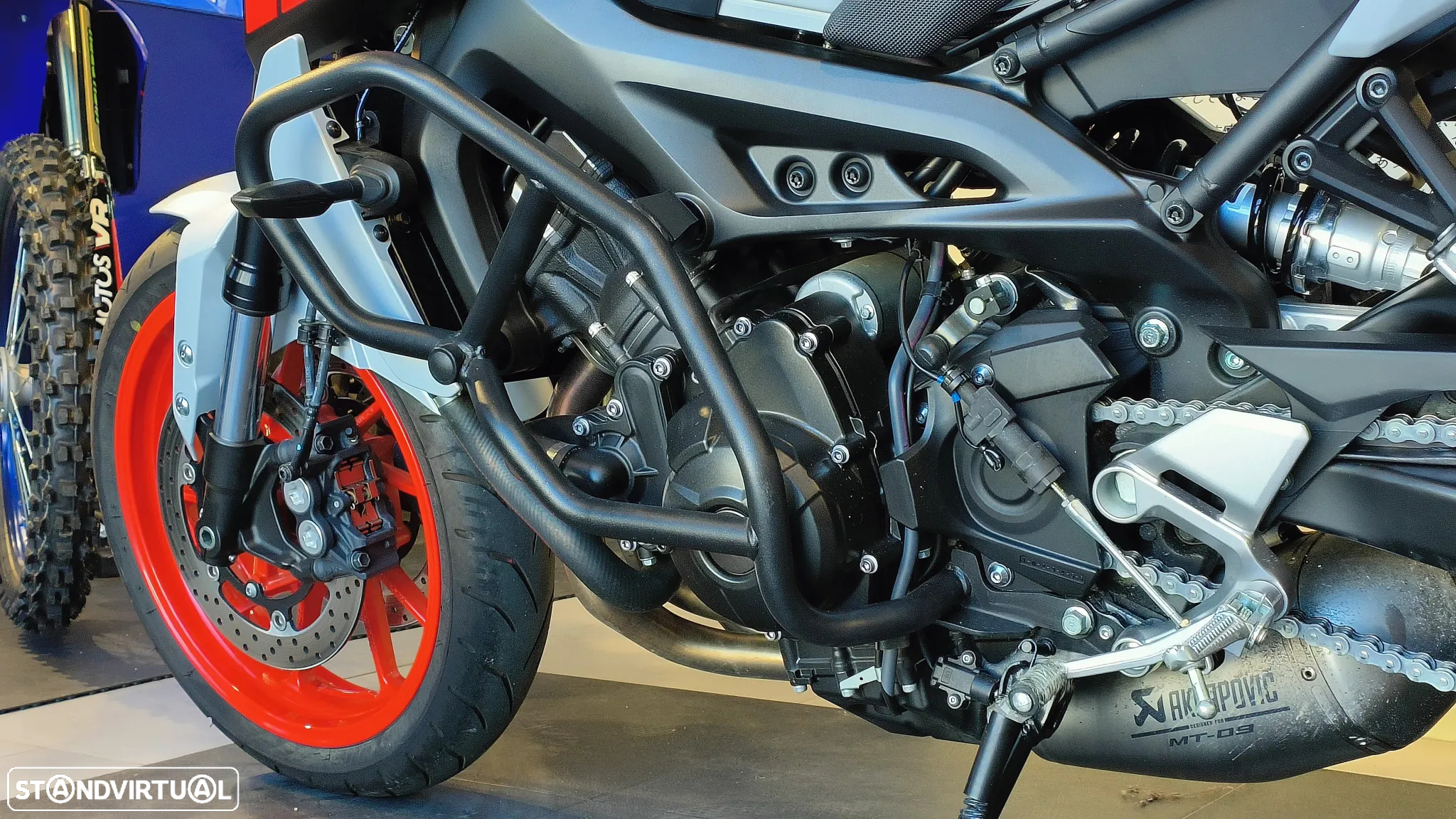 Yamaha MT-09 - 9