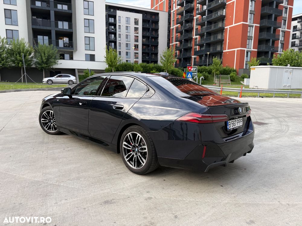 BMW Seria 5 520d xDrive Aut. - 40